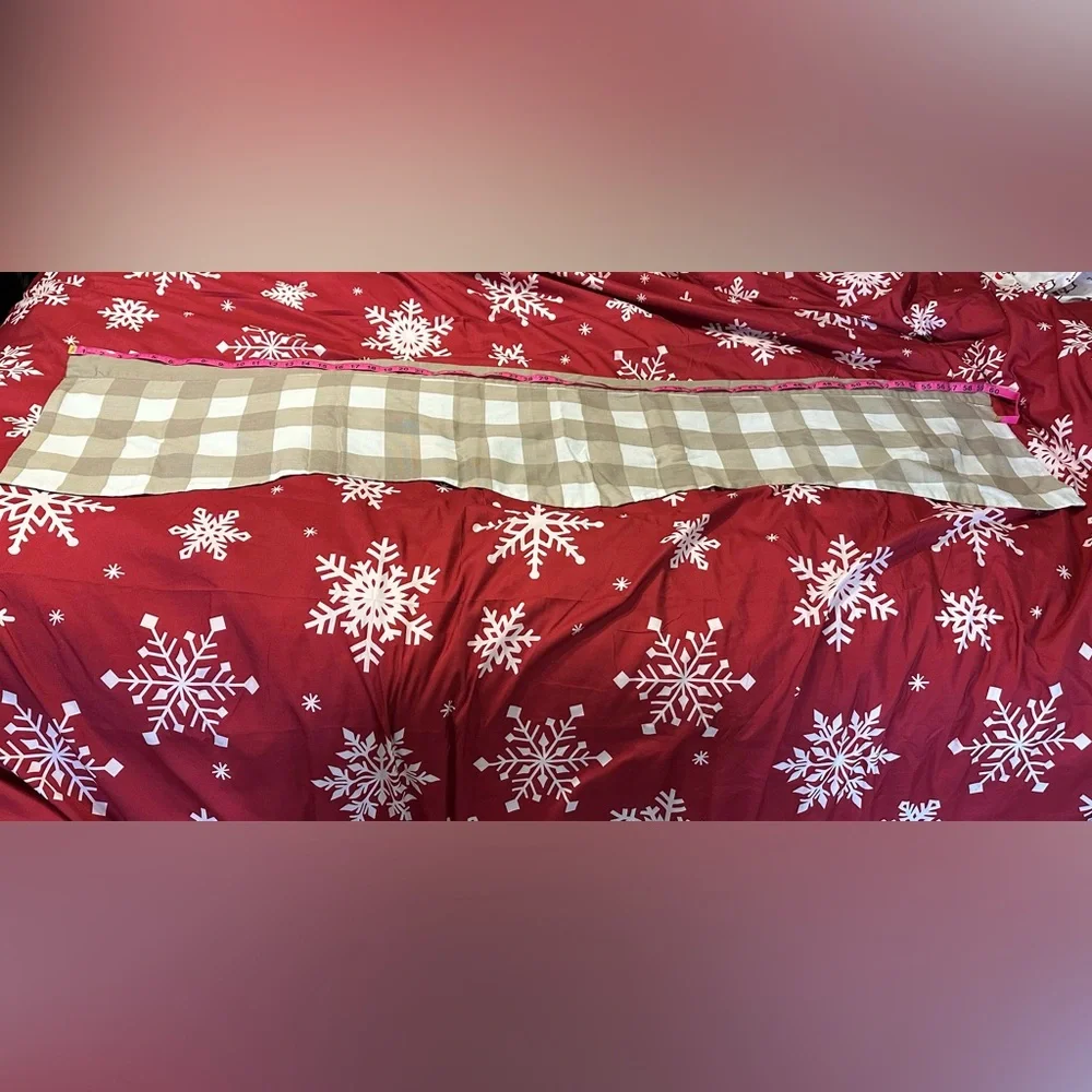 Beige and cream valance